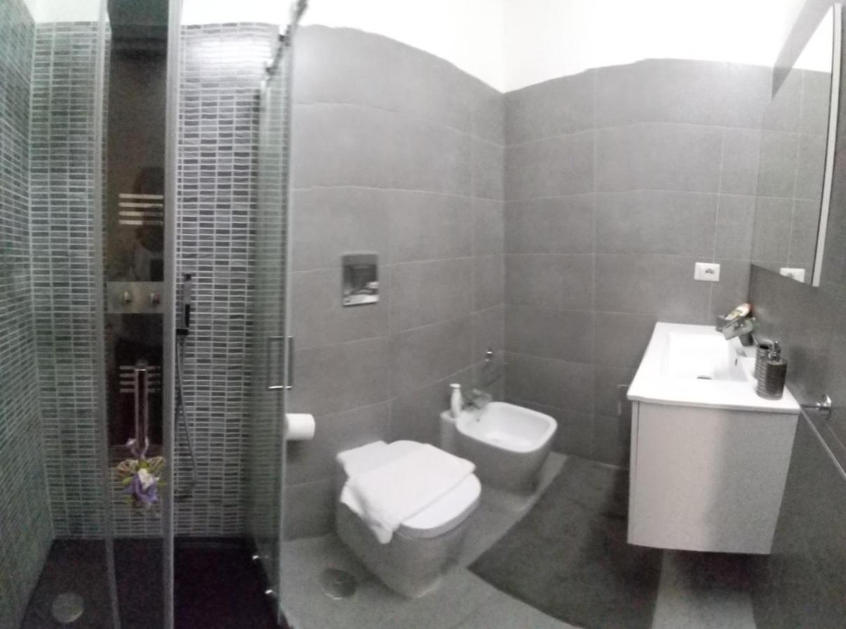 Suite Duomo Наполи Екстериор снимка