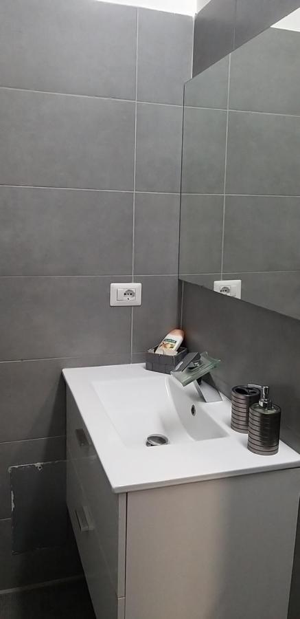Suite Duomo Наполи Екстериор снимка