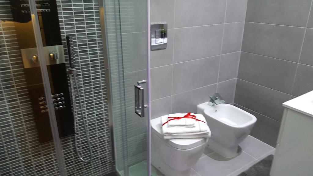 Suite Duomo Наполи Екстериор снимка
