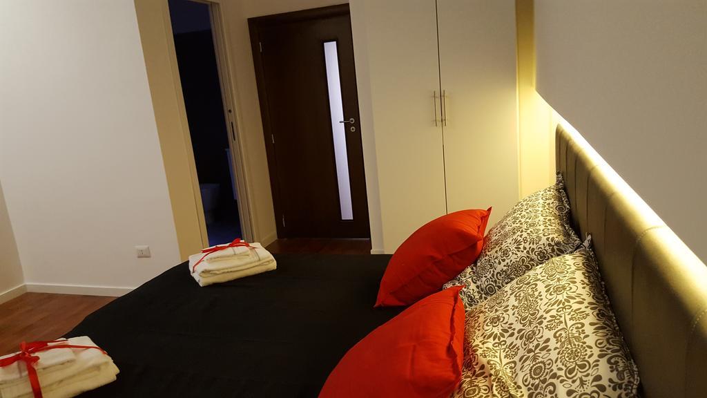 Suite Duomo Наполи Екстериор снимка
